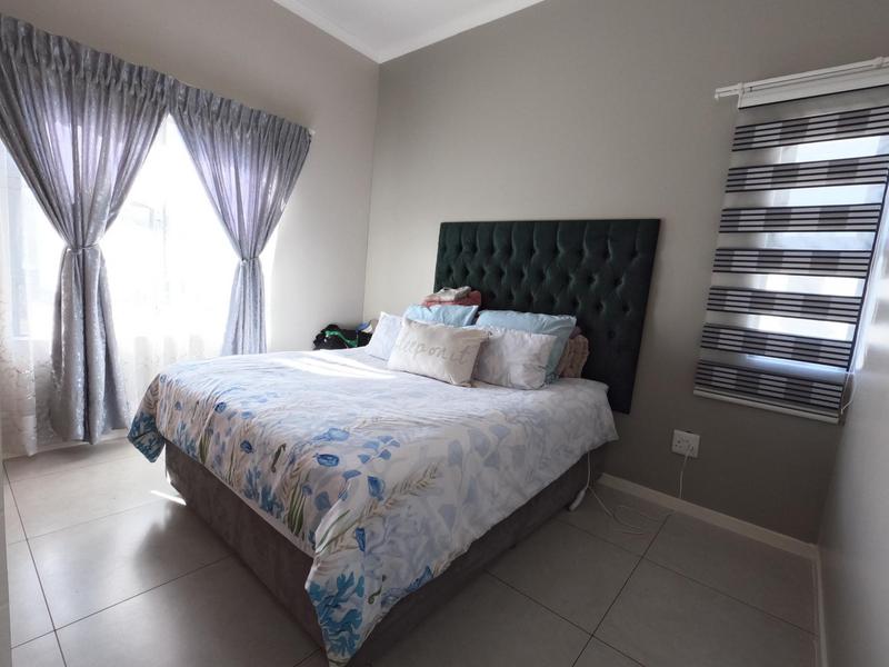 To Let 2 Bedroom Property for Rent in Modderfontein Gauteng