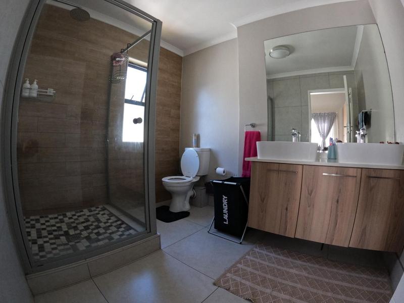 To Let 2 Bedroom Property for Rent in Modderfontein Gauteng