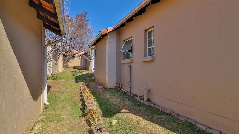 3 Bedroom Property for Sale in Bedford Gardens Gauteng