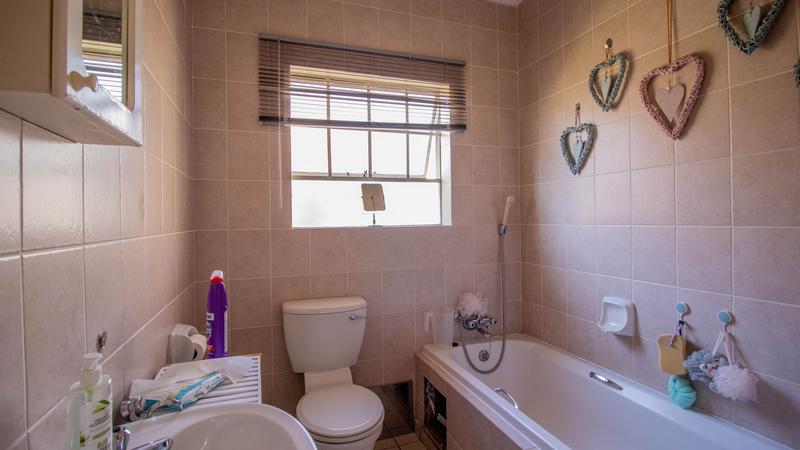 3 Bedroom Property for Sale in Bedford Gardens Gauteng