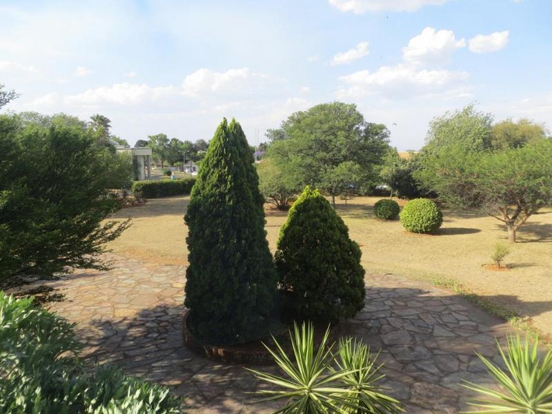 3 Bedroom Property for Sale in Monument Gauteng