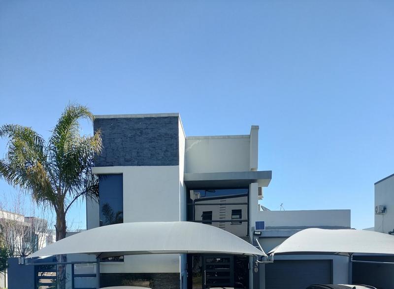 5 Bedroom Property for Sale in Ormonde Gauteng