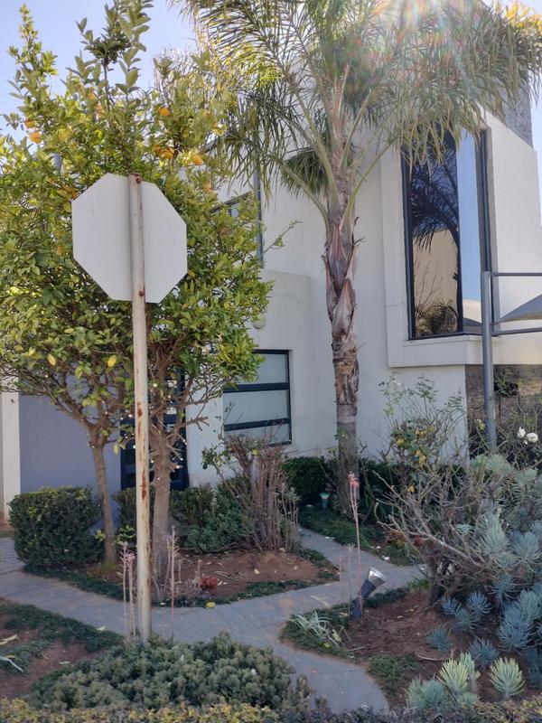 5 Bedroom Property for Sale in Ormonde Gauteng