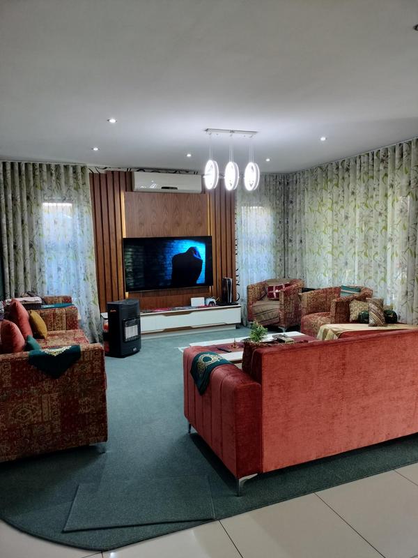 5 Bedroom Property for Sale in Ormonde Gauteng