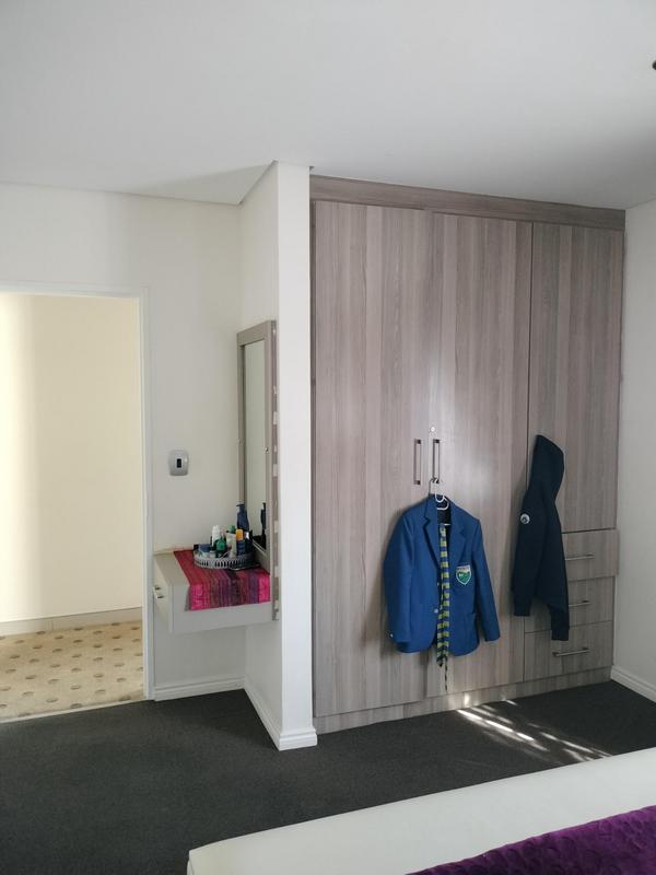 5 Bedroom Property for Sale in Ormonde Gauteng