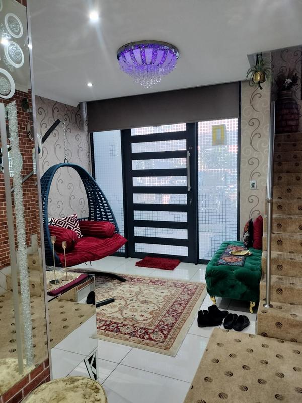 5 Bedroom Property for Sale in Ormonde Gauteng