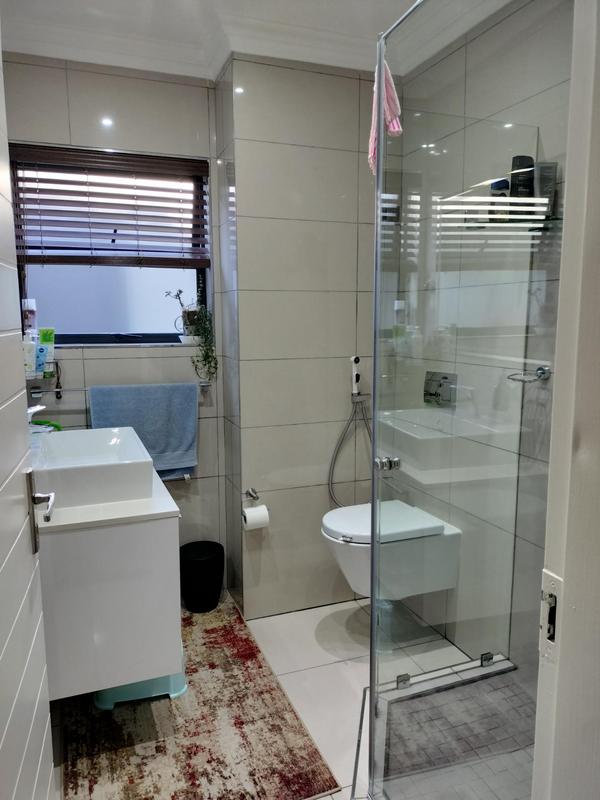 5 Bedroom Property for Sale in Ormonde Gauteng