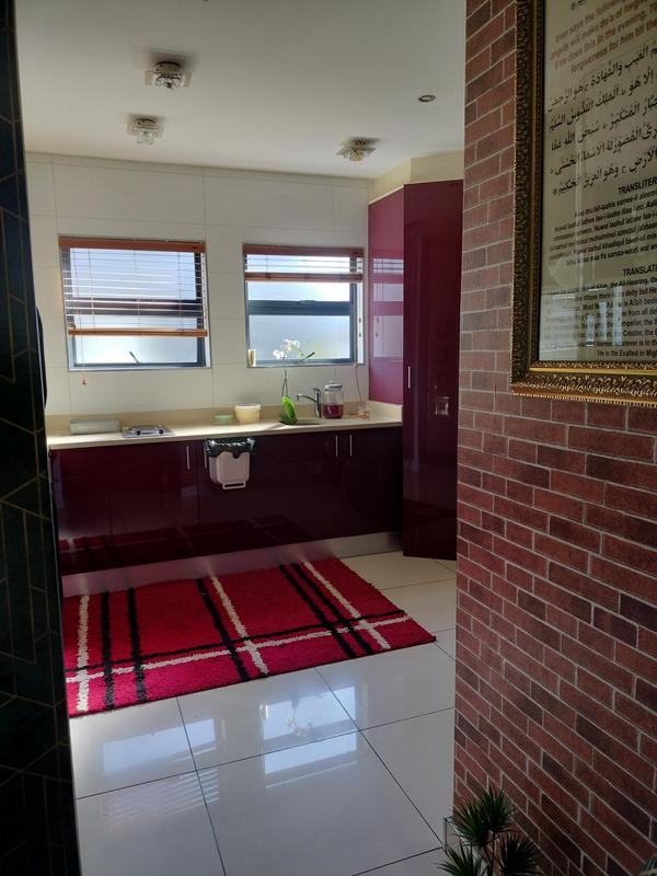 5 Bedroom Property for Sale in Ormonde Gauteng