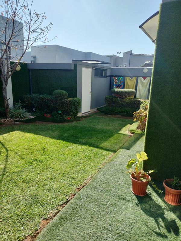 5 Bedroom Property for Sale in Ormonde Gauteng