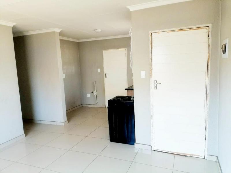 3 Bedroom Property for Sale in Crystal Park Gauteng