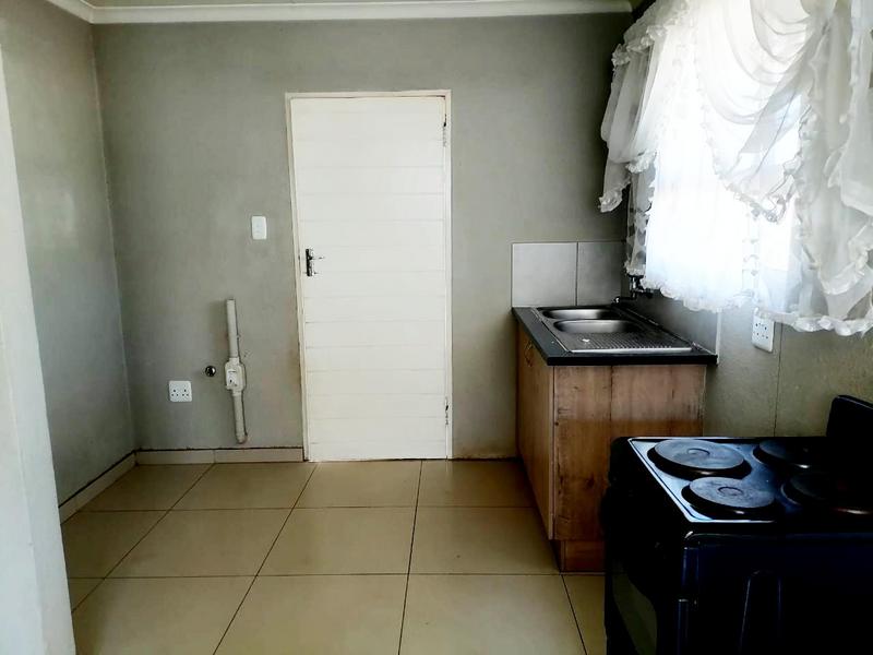 3 Bedroom Property for Sale in Crystal Park Gauteng