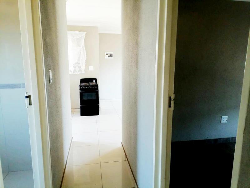 3 Bedroom Property for Sale in Crystal Park Gauteng