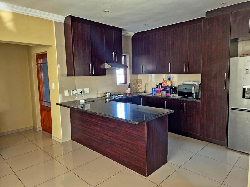 3 Bedroom Property for Sale in Thatchfield Gauteng