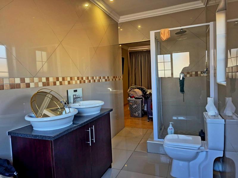 3 Bedroom Property for Sale in Thatchfield Gauteng