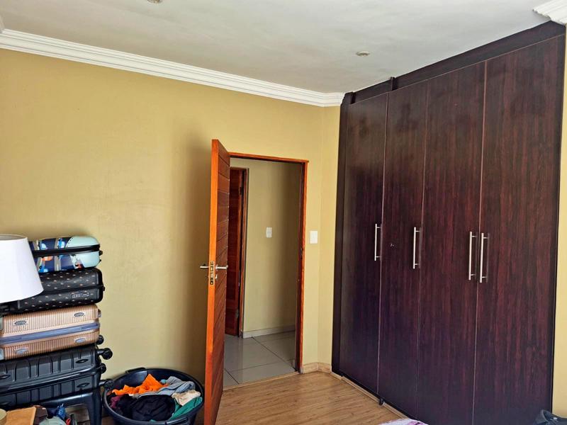 3 Bedroom Property for Sale in Thatchfield Gauteng