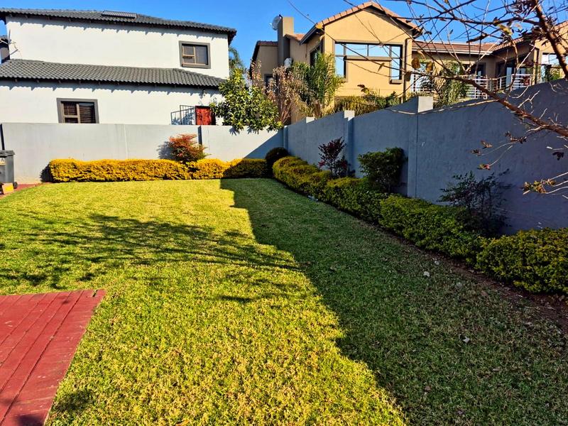 3 Bedroom Property for Sale in Thatchfield Gauteng