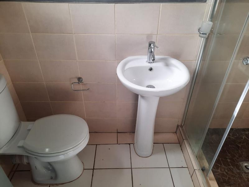 To Let 1 Bedroom Property for Rent in Birch Acres Gauteng