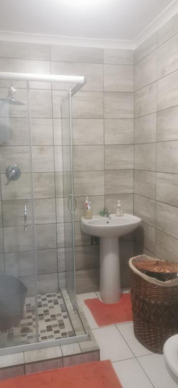 To Let 1 Bedroom Property for Rent in Birch Acres Gauteng