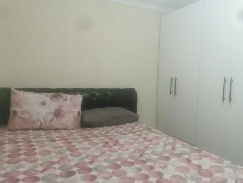 To Let 1 Bedroom Property for Rent in Birch Acres Gauteng