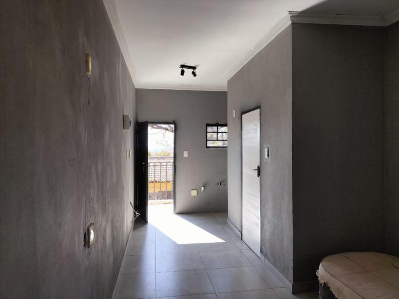 To Let 1 Bedroom Property for Rent in Noordwyk Gauteng