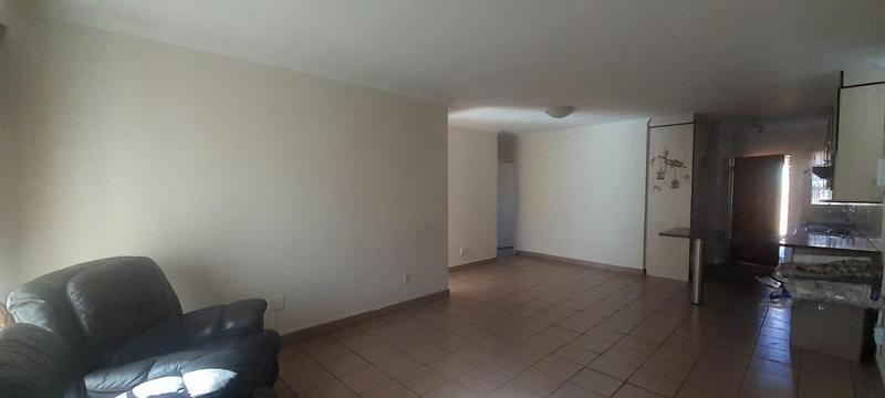 3 Bedroom Property for Sale in Rooihuiskraal North Gauteng