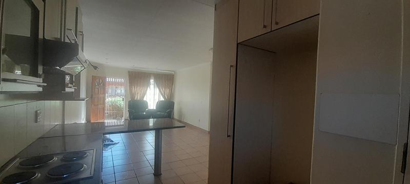 3 Bedroom Property for Sale in Rooihuiskraal North Gauteng
