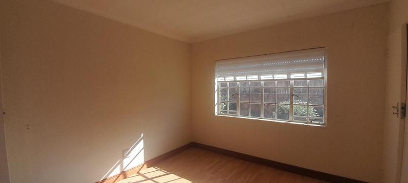 3 Bedroom Property for Sale in Rooihuiskraal North Gauteng