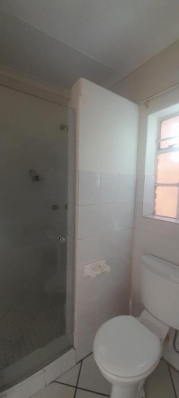 3 Bedroom Property for Sale in Rooihuiskraal North Gauteng