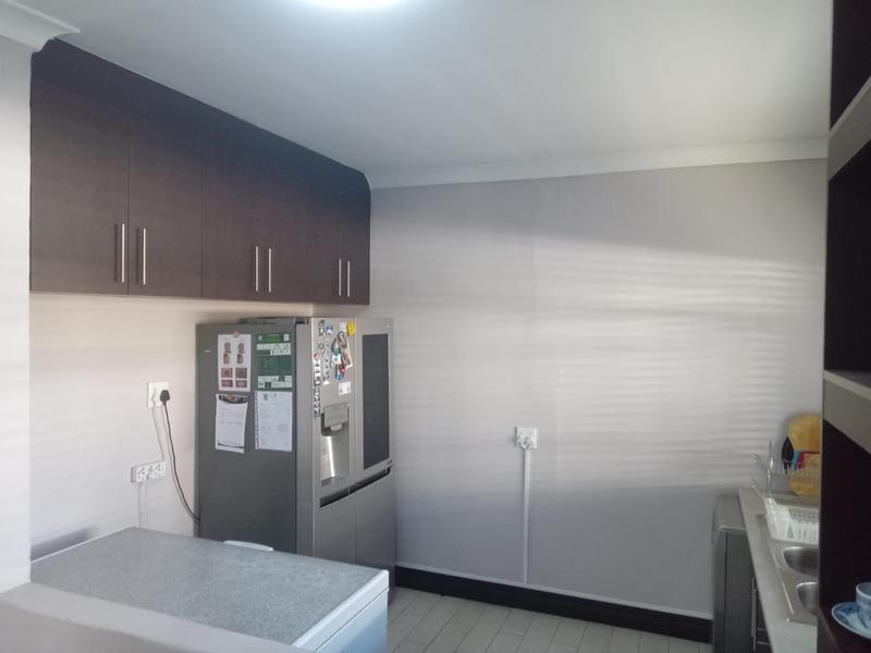 5 Bedroom Property for Sale in Wierda Park Gauteng