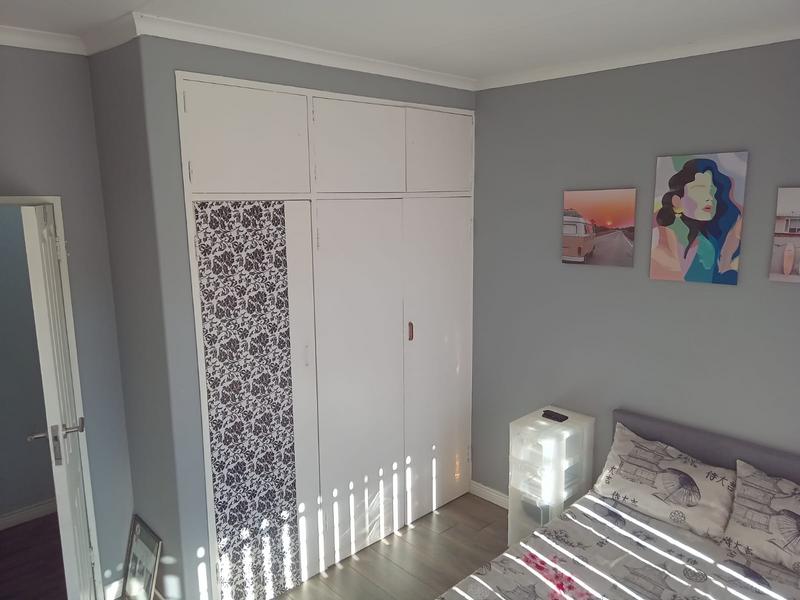5 Bedroom Property for Sale in Wierda Park Gauteng