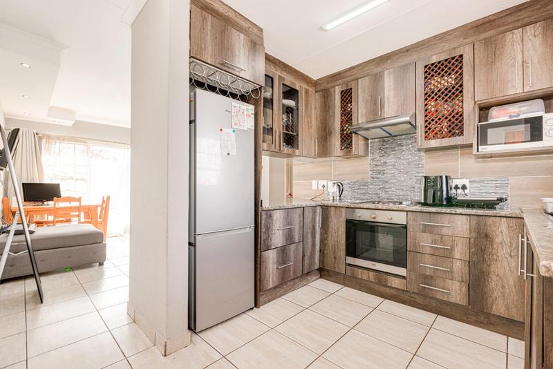 2 Bedroom Property for Sale in Groblerpark Gauteng