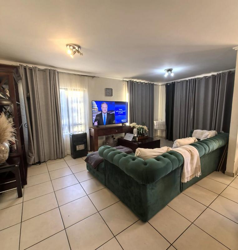 2 Bedroom Property for Sale in Jackal Creek Golf Estate Gauteng
