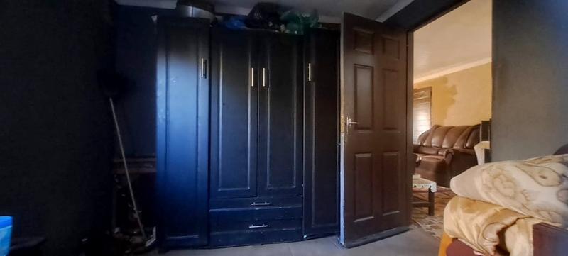 3 Bedroom Property for Sale in Tshepisong Gauteng