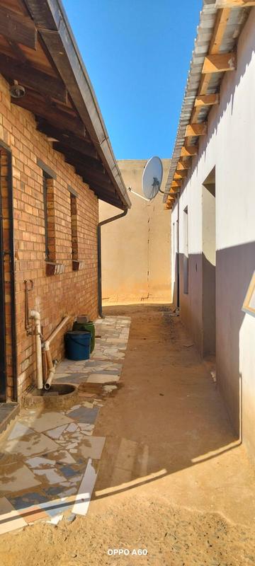 3 Bedroom Property for Sale in Klippoortje Gauteng