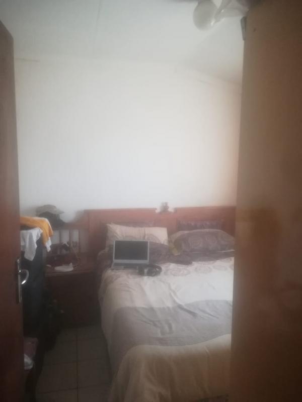 3 Bedroom Property for Sale in Naledi Gauteng