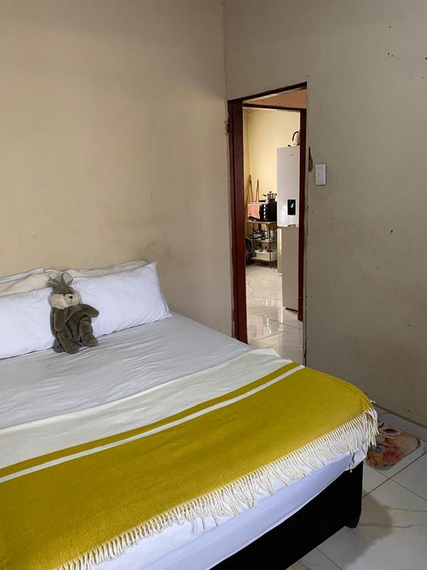 2 Bedroom Property for Sale in Thulani Gauteng
