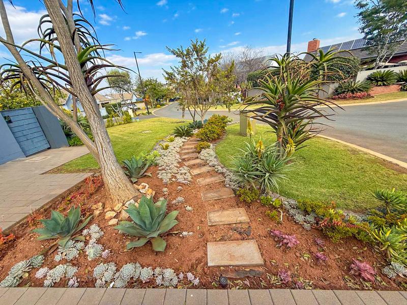 To Let 3 Bedroom Property for Rent in Midstream Ridge Gauteng