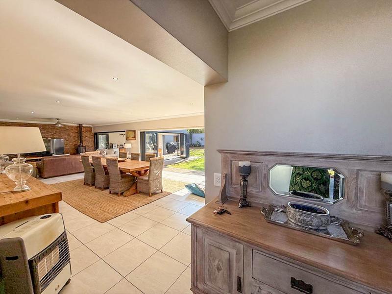 To Let 3 Bedroom Property for Rent in Midstream Ridge Gauteng