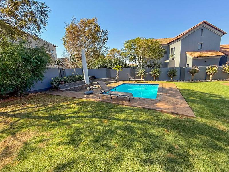 To Let 3 Bedroom Property for Rent in Midstream Ridge Gauteng