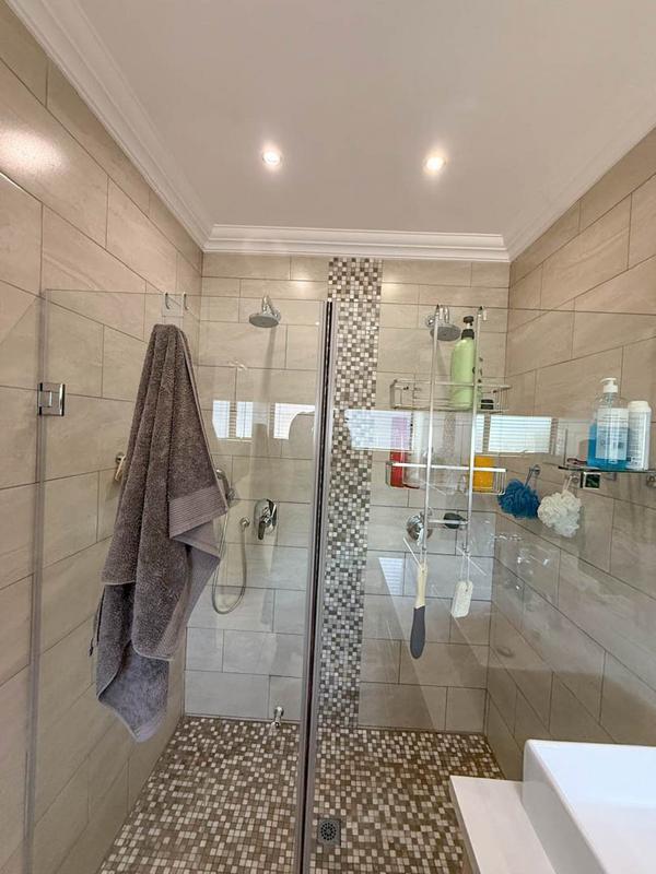 To Let 3 Bedroom Property for Rent in Midstream Ridge Gauteng