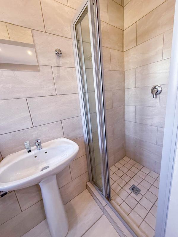 To Let 3 Bedroom Property for Rent in Midstream Ridge Gauteng