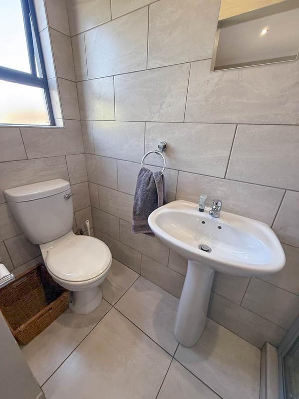 To Let 3 Bedroom Property for Rent in Midstream Ridge Gauteng