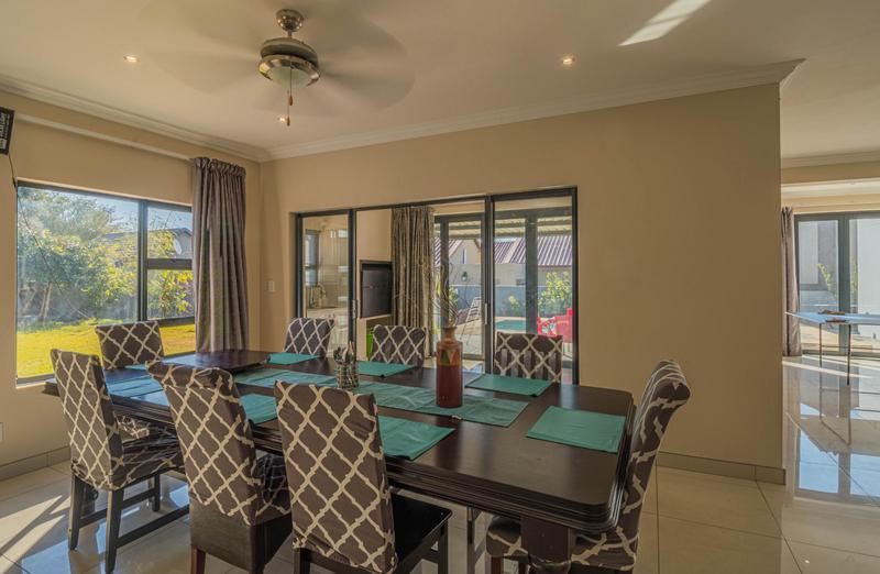 To Let 5 Bedroom Property for Rent in Midstream Ridge Gauteng