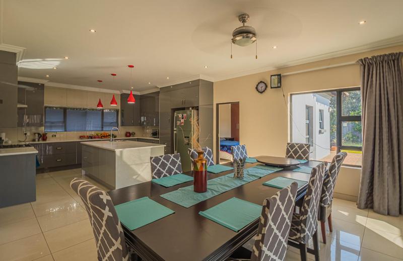 To Let 5 Bedroom Property for Rent in Midstream Ridge Gauteng