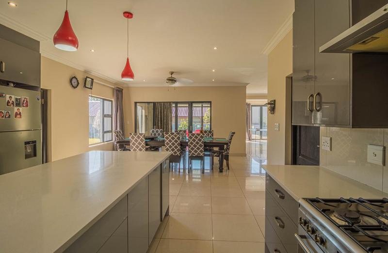 To Let 5 Bedroom Property for Rent in Midstream Ridge Gauteng