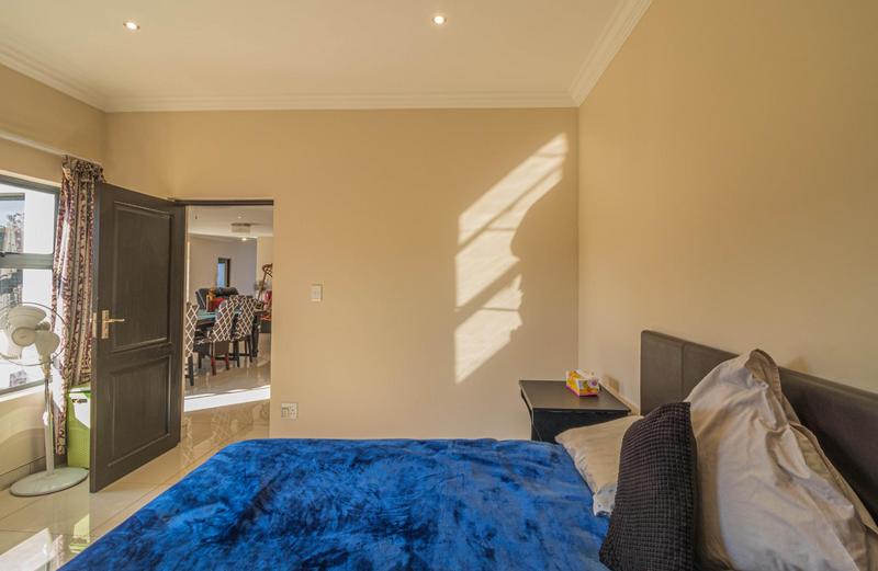 To Let 5 Bedroom Property for Rent in Midstream Ridge Gauteng