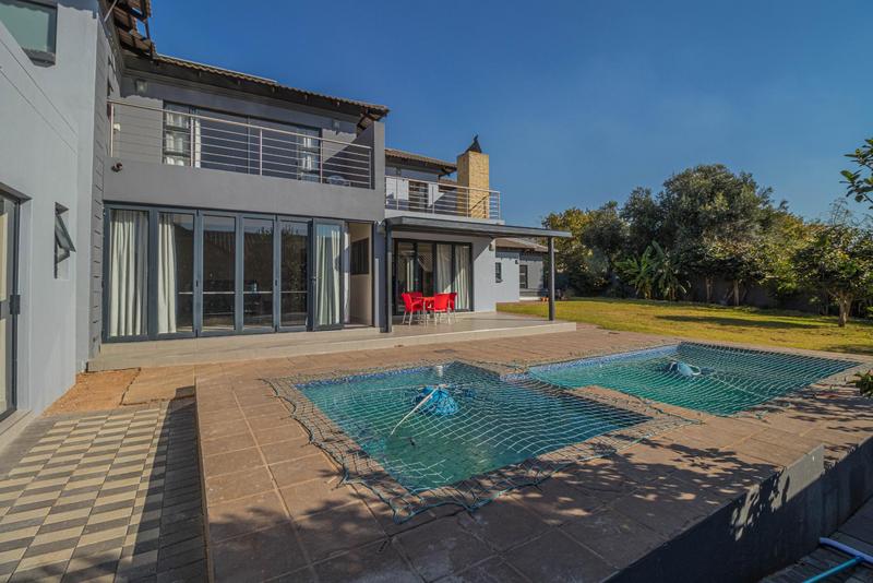 To Let 5 Bedroom Property for Rent in Midstream Ridge Gauteng