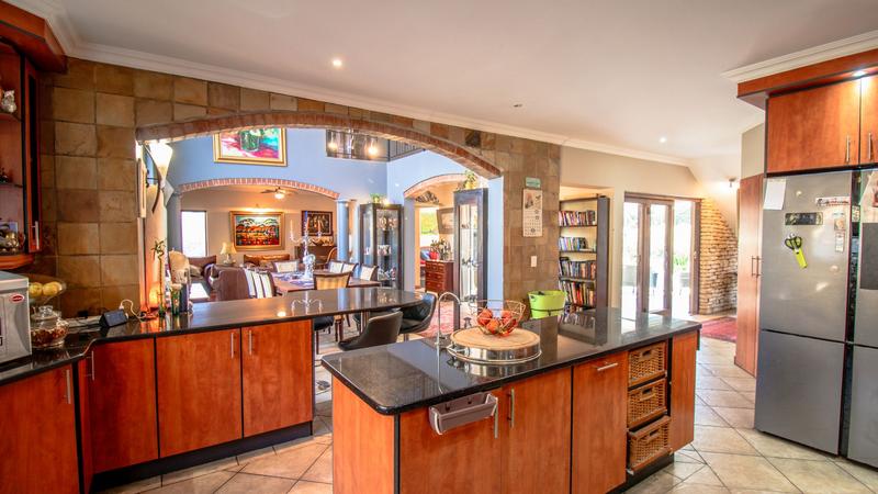 5 Bedroom Property for Sale in Midstream Estate Gauteng