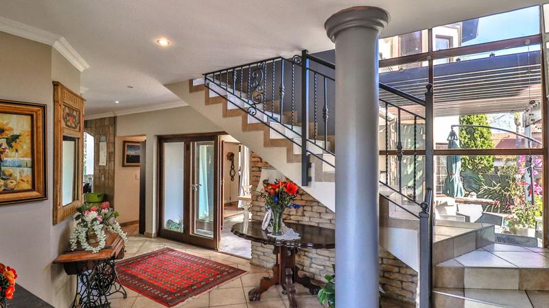 5 Bedroom Property for Sale in Midstream Estate Gauteng