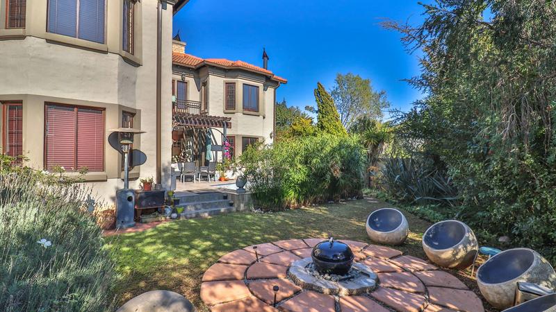 5 Bedroom Property for Sale in Midstream Estate Gauteng